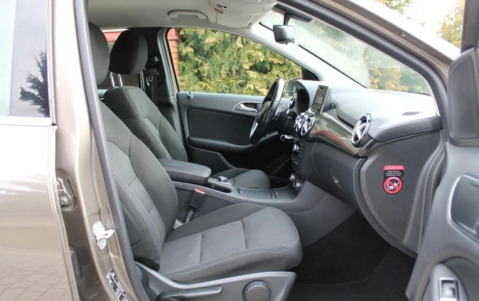 Mercedes-Benz Klasa B cena 25999 przebieg: 275900, rok produkcji 2012 z Płock małe 436